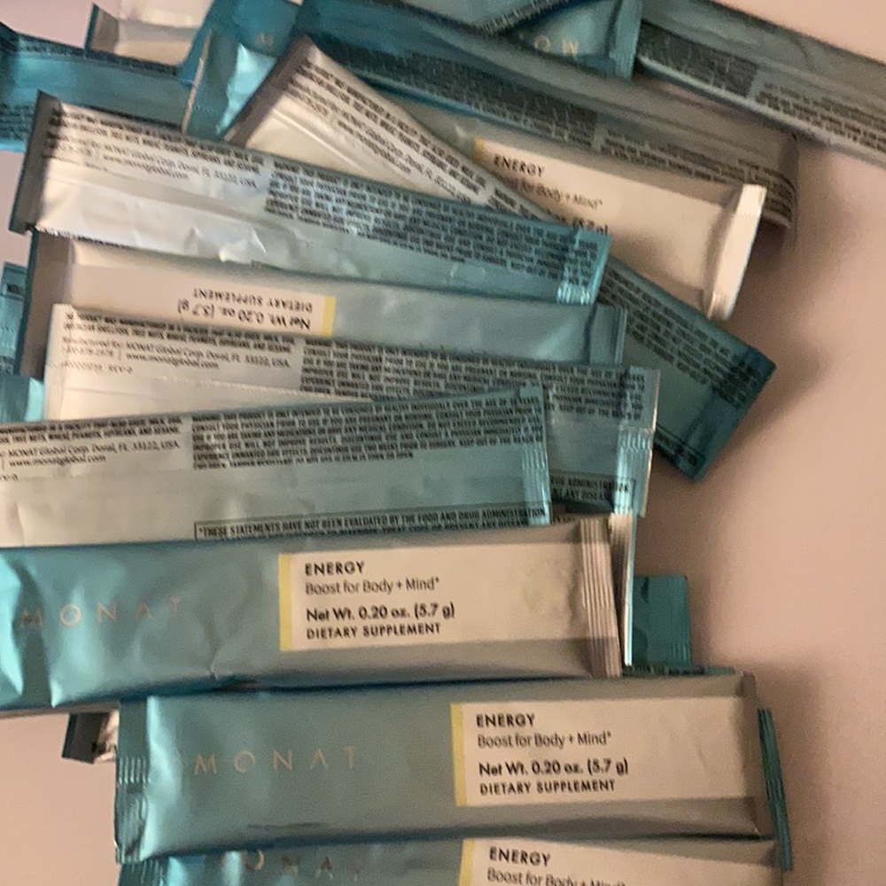 MONAT Energy drink mix